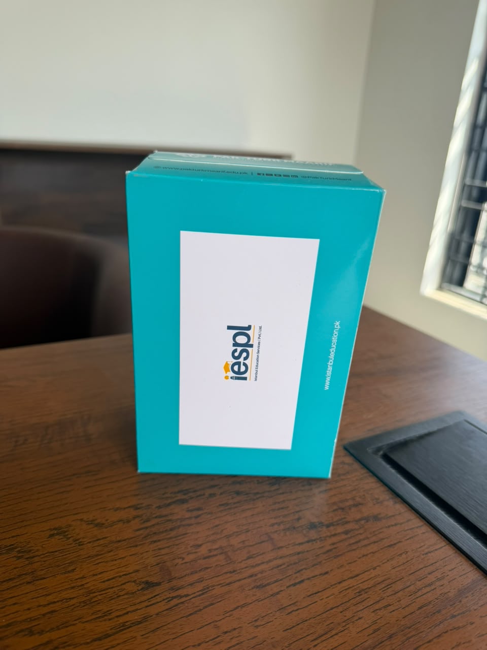 End of the tissue box carrying the iespl label